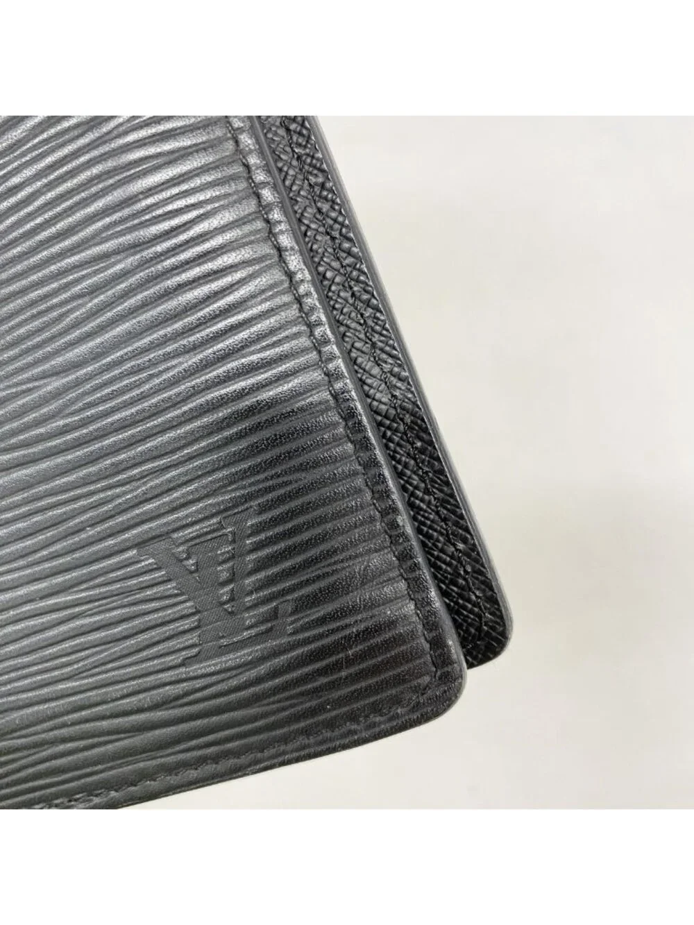 Louis Vuitton Wallet Epi Portefeuille Brazza Noir